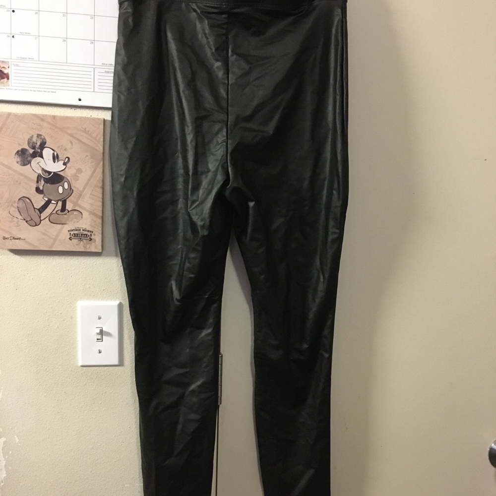 Bundle - Picture 4 of 5